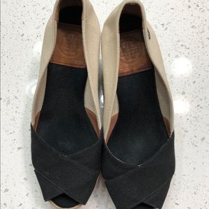 Tory Burch wedges 5.5